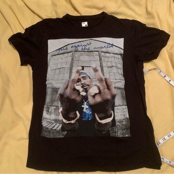 Tupac “Me against the world” tee, small - Picture 1 of 4